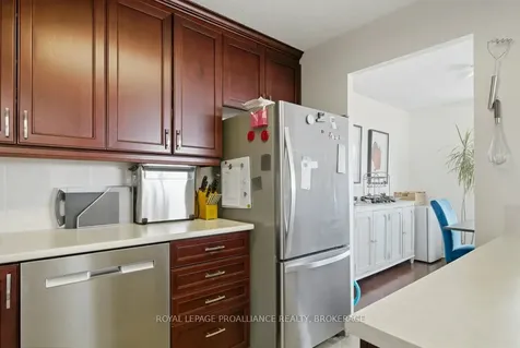 120 Barrett Court Kingston ON K7L 5H6