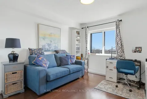 120 Barrett Court Kingston ON K7L 5H6