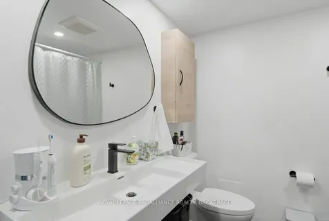 120 Barrett Court Kingston ON K7L 5H6