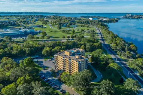 120 Barrett Court Kingston ON K7L 5H6