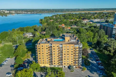 120 Barrett Court Kingston ON K7L 5H6