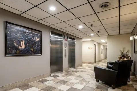 120 Barrett Court Kingston ON K7L 5H6