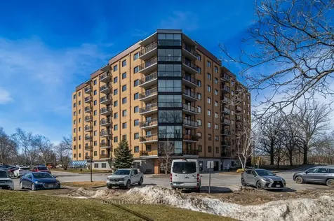 120 Barrett Court Kingston ON K7L 5H6