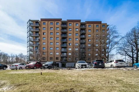 120 Barrett Court Kingston ON K7L 5H6