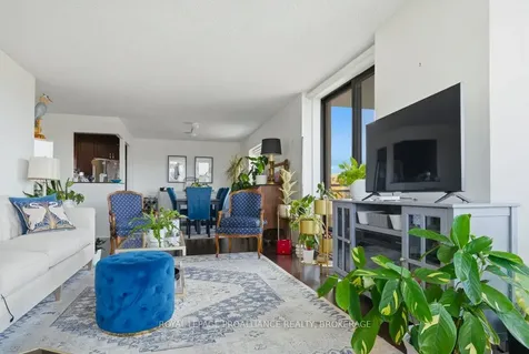 120 Barrett Court Kingston ON K7L 5H6
