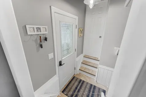 94 Oak Street W Laurentian Valley ON K8A 7R3