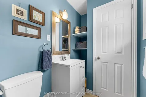 94 Oak Street W Laurentian Valley ON K8A 7R3