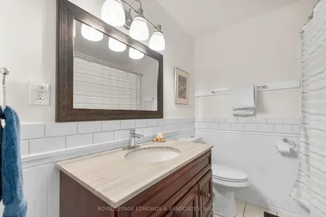 94 Oak Street W Laurentian Valley ON K8A 7R3