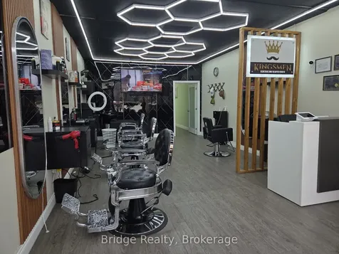 635 Greenhill Avenue Hamilton ON L8K 5W8