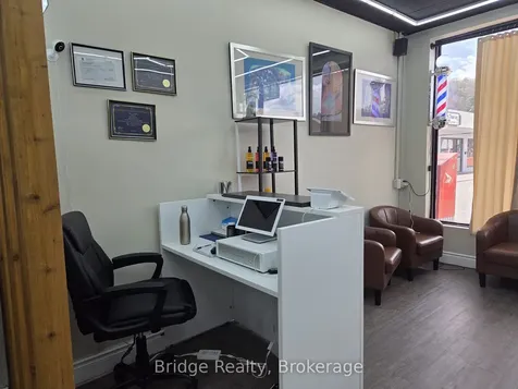 635 Greenhill Avenue Hamilton ON L8K 5W8