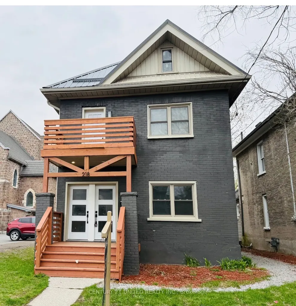 218 Park Street N Peterborough ON K9J 3P8