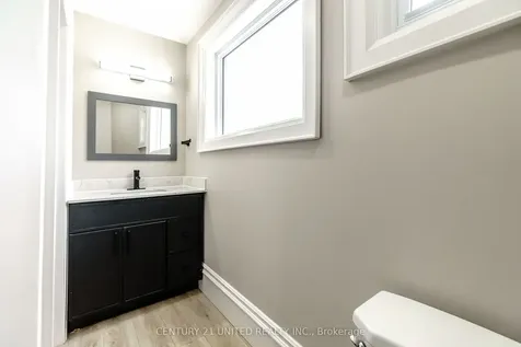 218 Park Street N Peterborough ON K9J 3P8