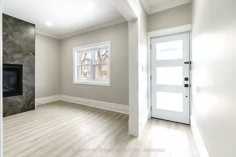 218 Park Street N Peterborough ON K9J 3P8