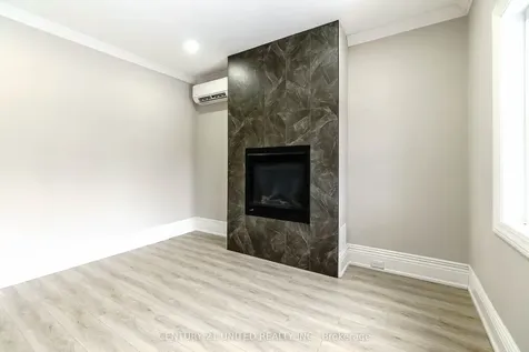 218 Park Street N Peterborough ON K9J 3P8