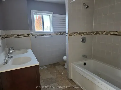 34 Robinson Avenue Kawartha Lakes ON K0M 2B0