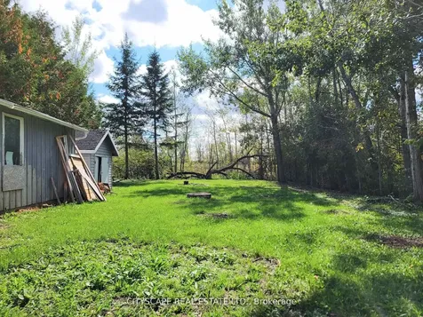 34 Robinson Avenue Kawartha Lakes ON K0M 2B0