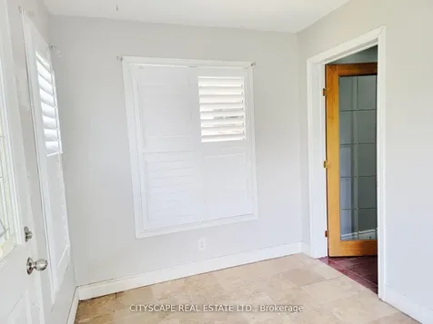 34 Robinson Avenue Kawartha Lakes ON K0M 2B0