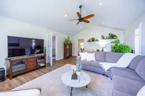 36 Woodland Crescent Tillsonburg ON N4G 5R5