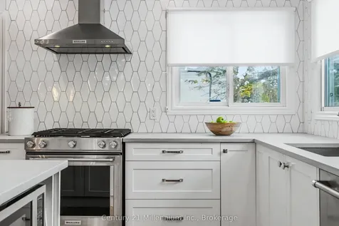 477 Clarendon Street Saugeen Shores ON N0H 2L0