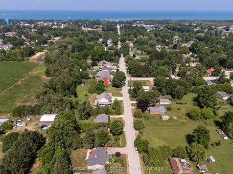477 Clarendon Street Saugeen Shores ON N0H 2L0