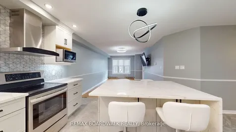 21 Liston Avenue Brockville ON K6V 7B3