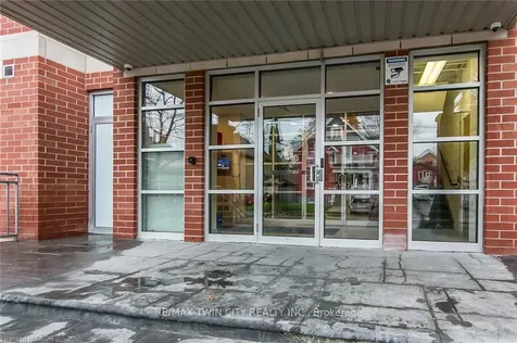 165 Duke Street E Waterloo ON N2H 6T8