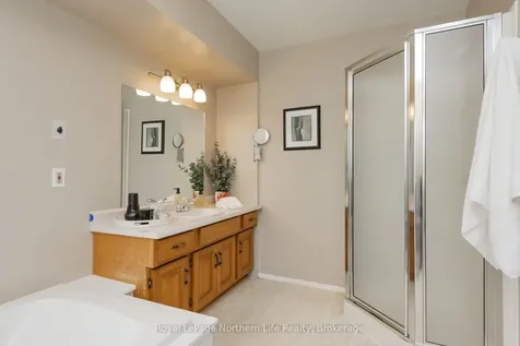 30 Gladstone Avenue North Bay ON P1A 2L3