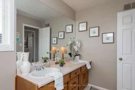 30 Gladstone Avenue North Bay ON P1A 2L3