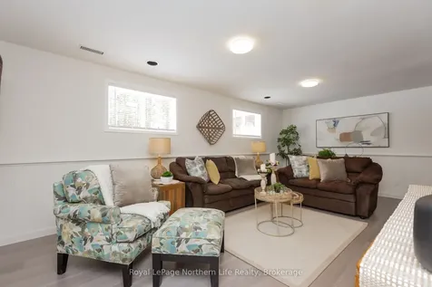 30 Gladstone Avenue North Bay ON P1A 2L3