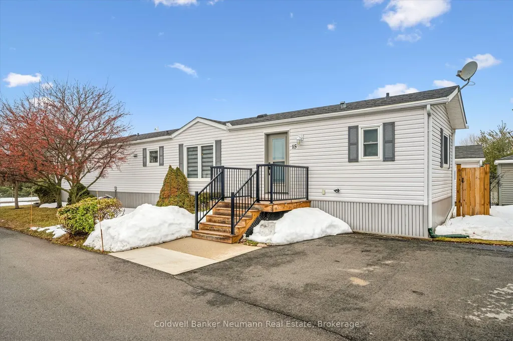 15 Elm Street Puslinch ON N0B 2J0