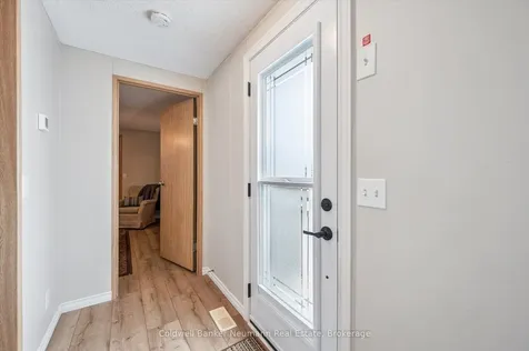 15 Elm Street Puslinch ON N0B 2J0
