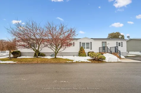 15 Elm Street Puslinch ON N0B 2J0