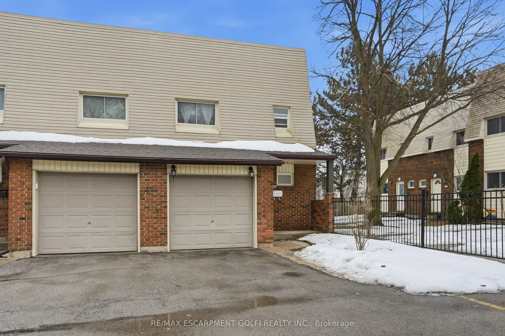 1460 Garth Street Hamilton ON L9B 1R6