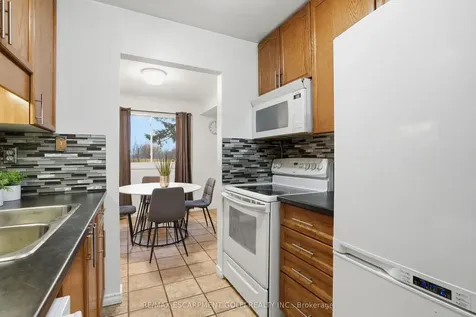 1460 Garth Street Hamilton ON L9B 1R6