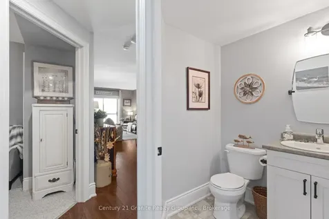 9 Newcastle Street Minden Hills ON K0M 2K0