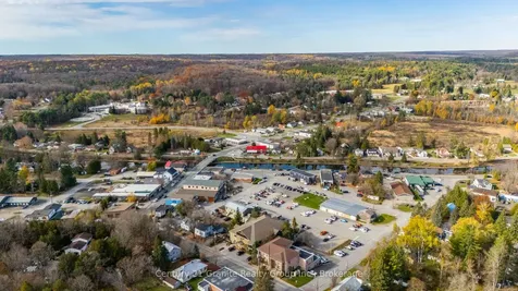 9 Newcastle Street Minden Hills ON K0M 2K0