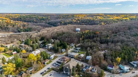 9 Newcastle Street Minden Hills ON K0M 2K0
