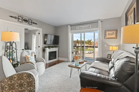 9 Newcastle Street Minden Hills ON K0M 2K0