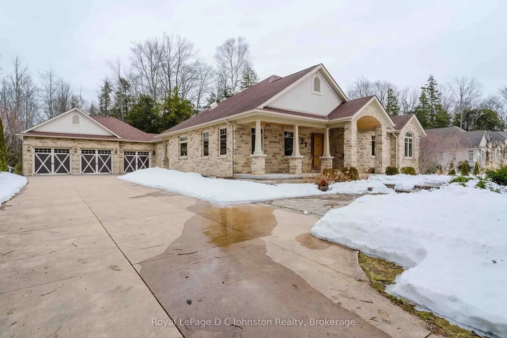 27 Carter Drive Saugeen Shores ON N0H 2C6