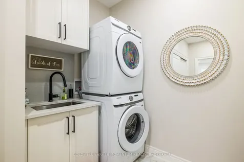273 Lancaster Drive Port Colborne ON L3K 0B2