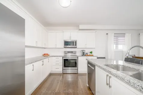 20 Mccrae Crescent Kawartha Lakes ON K0M 2T0