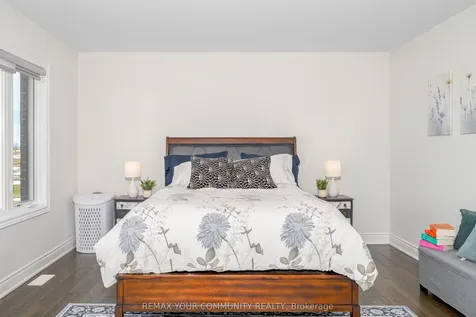 20 Mccrae Crescent Kawartha Lakes ON K0M 2T0