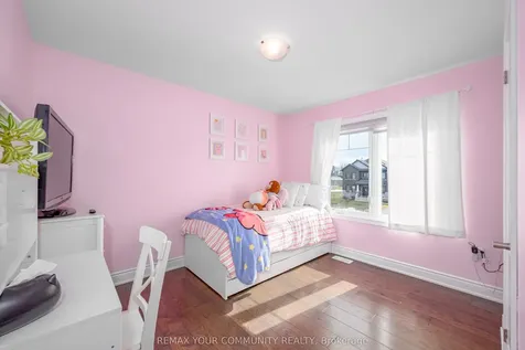 20 Mccrae Crescent Kawartha Lakes ON K0M 2T0