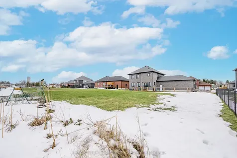 20 Mccrae Crescent Kawartha Lakes ON K0M 2T0