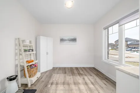20 Mccrae Crescent Kawartha Lakes ON K0M 2T0