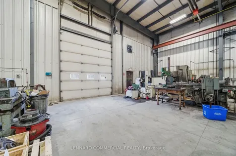 713 Fortune Crescent Kingston ON K7P 2T4
