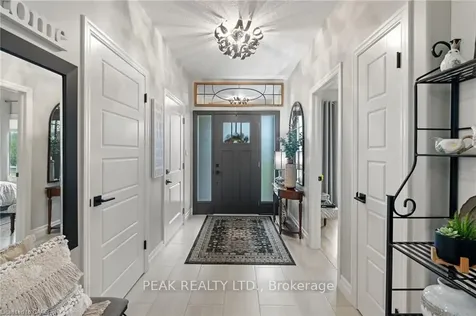 33 Wellington Street S Ashfield-colborne-wawanosh ON N7A 3X9