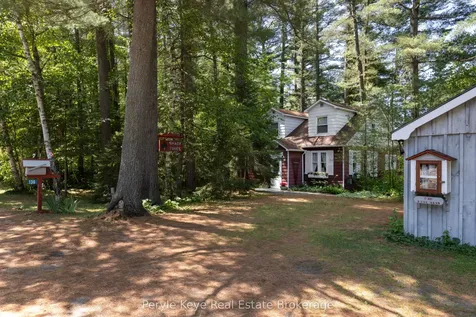 136 Deer Lake Road Huntsville ON P0B 1L0