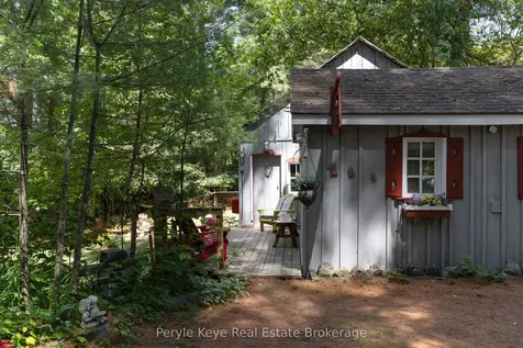 136 Deer Lake Road Huntsville ON P0B 1L0