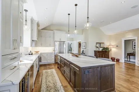 12 Stoneridge Crescent Niagara-on-the-lake ON L0S 1J1